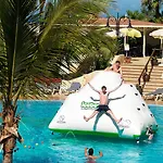 Hotel Gran Oasis 4*