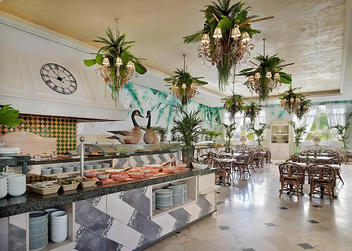 Hotell Gran Oasis 4*