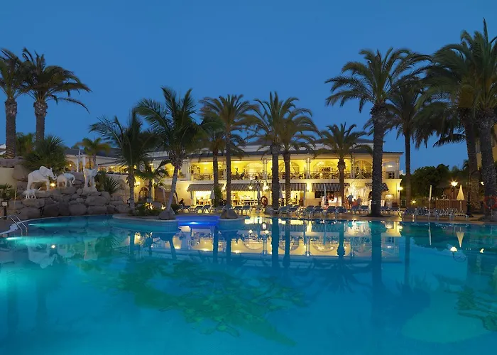 Hotell Gran Oasis 4*