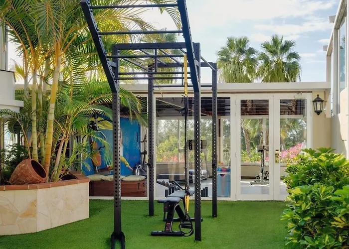 Hotell Gran Oasis 4*